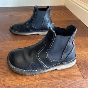 Duckfeet Roskilde Handcrafted Natural Leather Chelsea Boots Wide Toe Box
